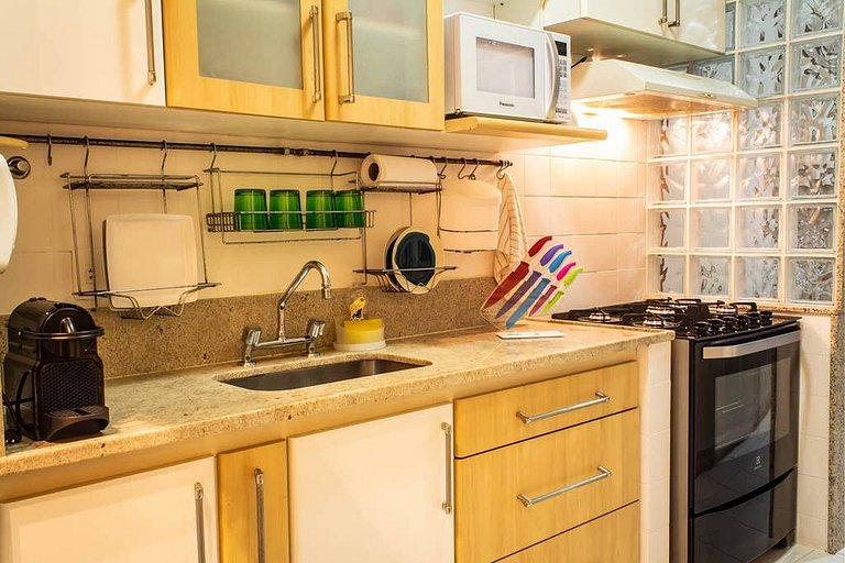 Leme Beach/ 2-3Bdrm/Quiet and Cozy/Great Location